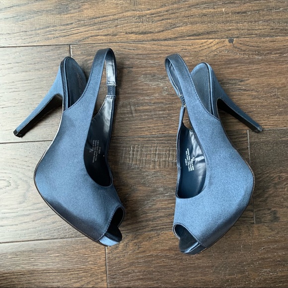 Lulu Townsend Size 7.5 Royal Blue Open Toed Fabric 4.5 Inch Platform High Heels - Picture 5 of 12